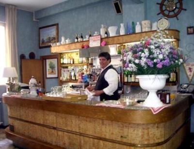 фото отеля Hotel Continental Pietra Ligure