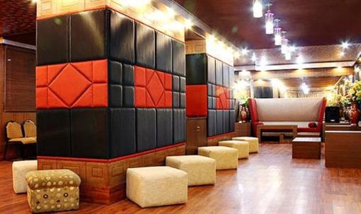 фото отеля Hotel Drive Inn Dhanaulti