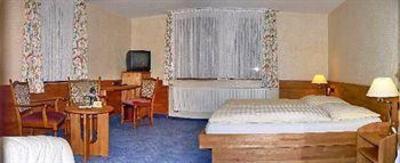 фото отеля Siegerland-Hotel Haus im Walde