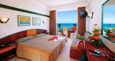 фото отеля Apartamentos Aldea Cala Fornells