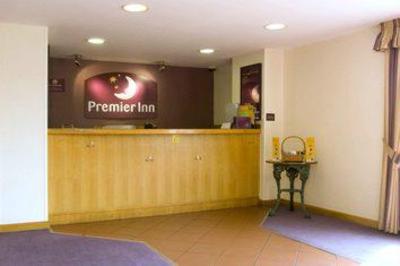 фото отеля Premier Inn North Pontefract