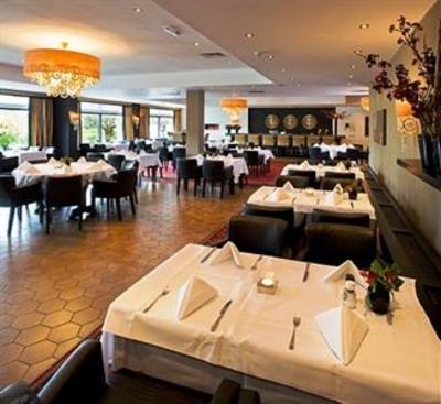 фото отеля Van Der Valk Hotel Nuland