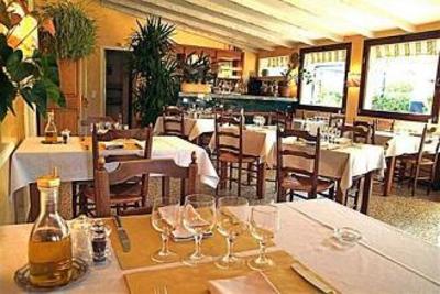 фото отеля Villa Glanum Hotel Saint-Remy-de-Provence