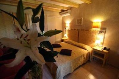фото отеля Villa Glanum Hotel Saint-Remy-de-Provence
