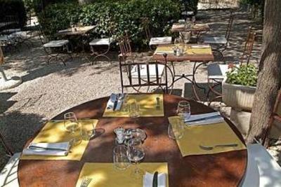 фото отеля Villa Glanum Hotel Saint-Remy-de-Provence