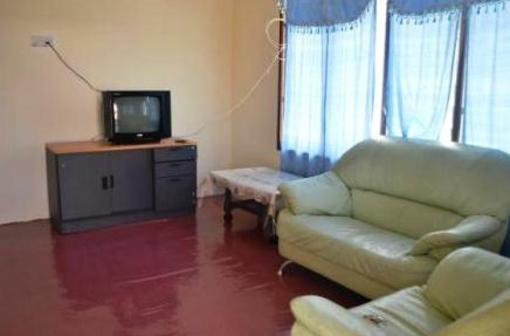 фото отеля Homestay Air Manis