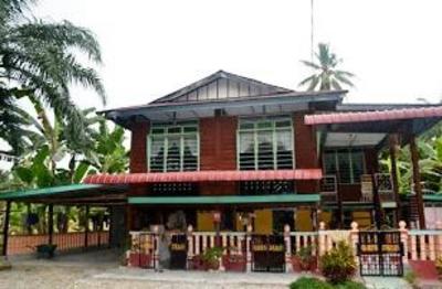 фото отеля Homestay Air Manis