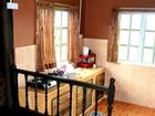 фото отеля Homestay Air Manis