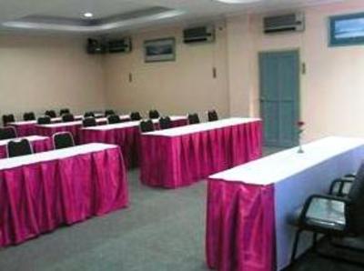 фото отеля Mutiara Indah Hotel