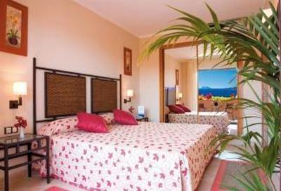 фото отеля Pierre & Vacances Estepona Residence