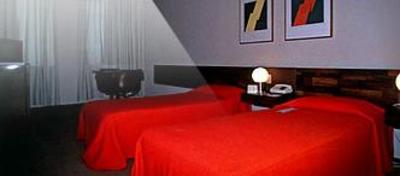 фото отеля Hotel Milan Allahabad