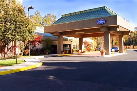 фото отеля Hampton Inn Stroudsburg / Poconos
