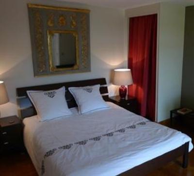 фото отеля La Bonne Auberge Vieux-Port