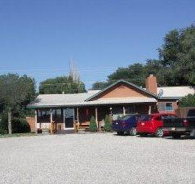 фото отеля Smokey Bear Motel