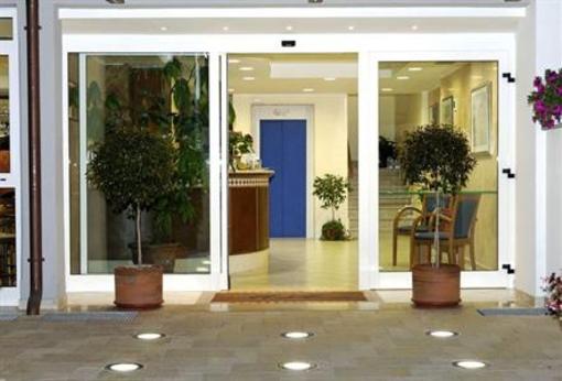 фото отеля Hotel Mareazzurro