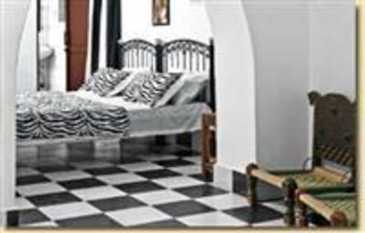 фото отеля Mandore Guest House