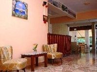 Tina Hotel Feakes