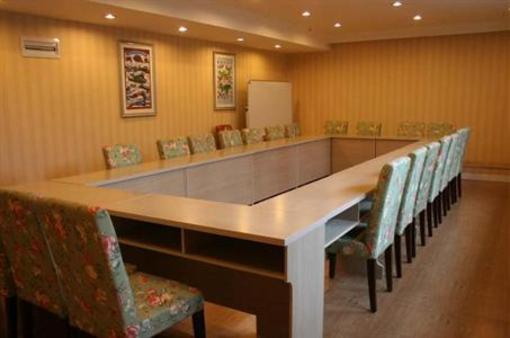 фото отеля Oak Hotel Yanghe Chongqing