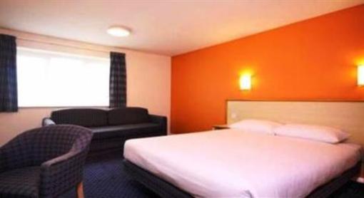 фото отеля Travelodge Hotel Southampton Eastleigh