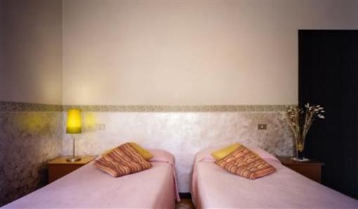 фото отеля Hotel Villa Dei Tigli