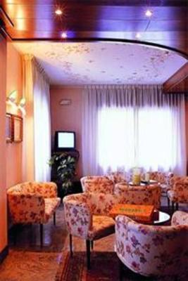 фото отеля Hotel Sciatori Temu