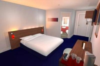 фото отеля Travelodge Newcastle-under-Lyme Central