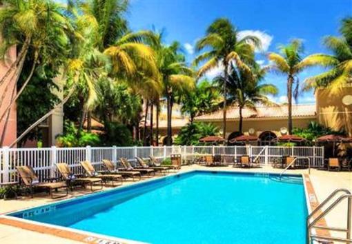 фото отеля Courtyard by Marriott Fort Lauderdale North Cypress Creek
