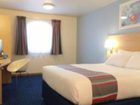 фото отеля Travelodge Watford Central