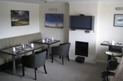 фото отеля Midway Place Bed and Breakfast Bradford-on-Avon