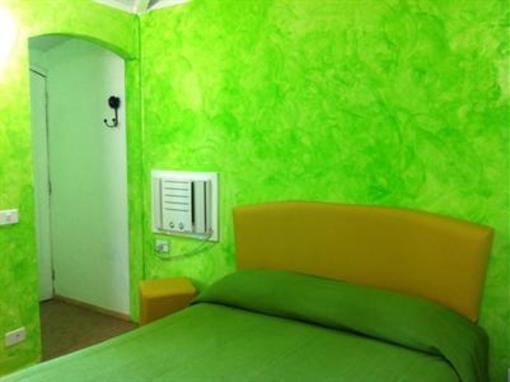 фото отеля Residencia Vila Magiosa Buzios