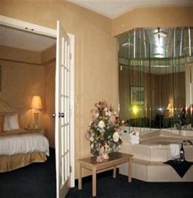 фото отеля Monte Carlo Inns Markham