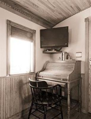 фото отеля Clearview Station & Caboose B&B