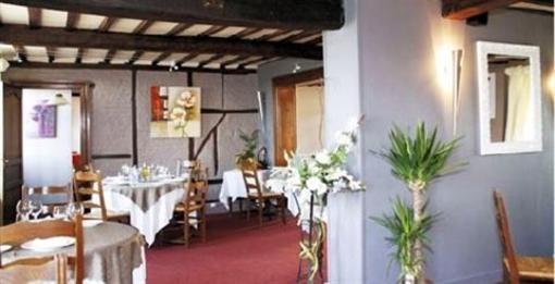 фото отеля L'Auberge Fleurie Sars-Poteries