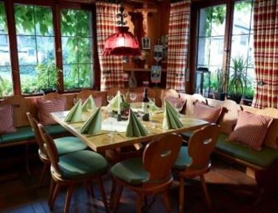 фото отеля Hotel Restaurant Im Stillen Winkel