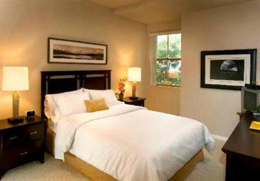 фото отеля Oakwood at Dublin Waterford Place Apartments (California)