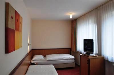 фото отеля Hotel Hillegosser Hof