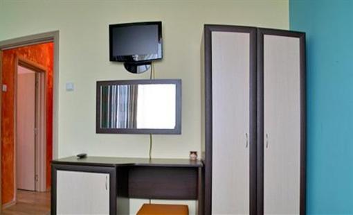 фото отеля Rossina Sky Apartment
