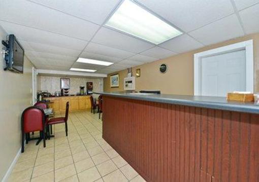 фото отеля Econo Lodge North Charleston