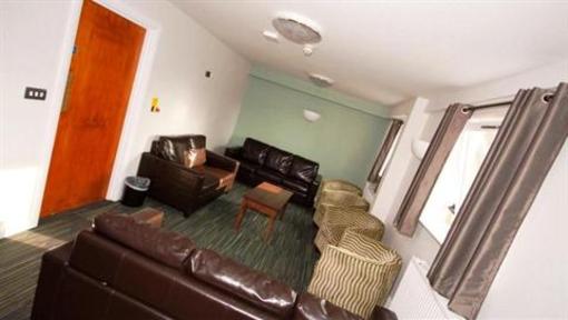 фото отеля YHA Castleton
