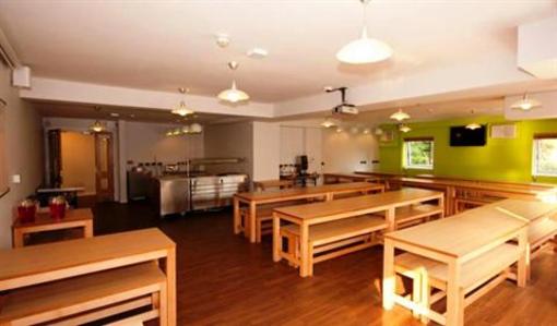 фото отеля YHA Castleton