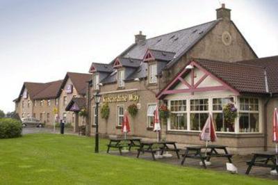 фото отеля Premier Inn North Falkirk
