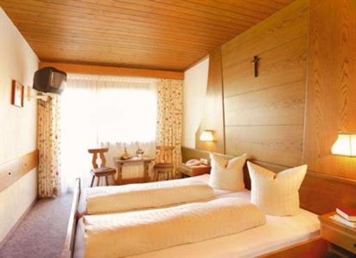 фото отеля Lammwirt Hotel Jerzens