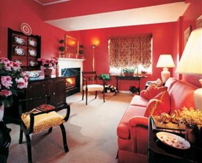фото отеля Roslyn Claremont Hotel