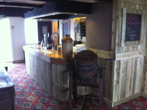 фото отеля Three Horseshoes Inn Barry