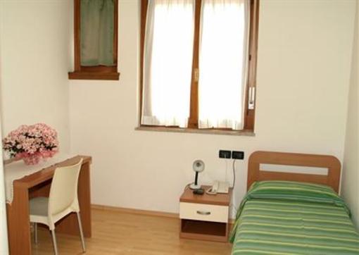 фото отеля Albergo Sayonara