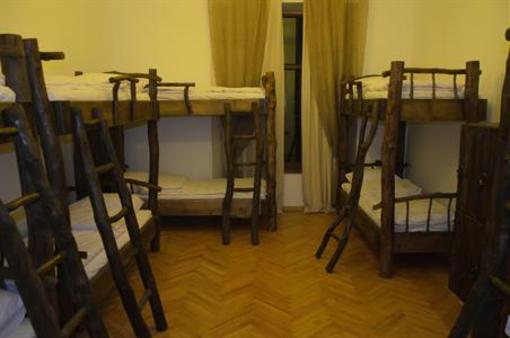 фото отеля GHOSTel Medieval Hostel