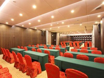 фото отеля Panjin Zilanmen Holiday Hotspring Hotel