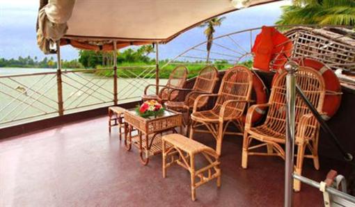 фото отеля Spice Routes- Luxury House Boat