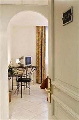 фото отеля Royal Hotel Montpellier