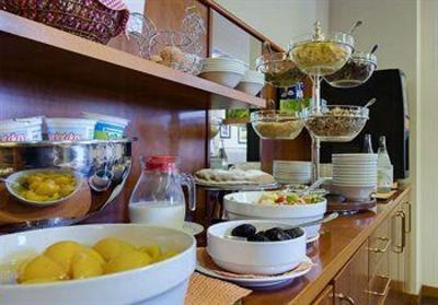 фото отеля Hotel Savona Alba
